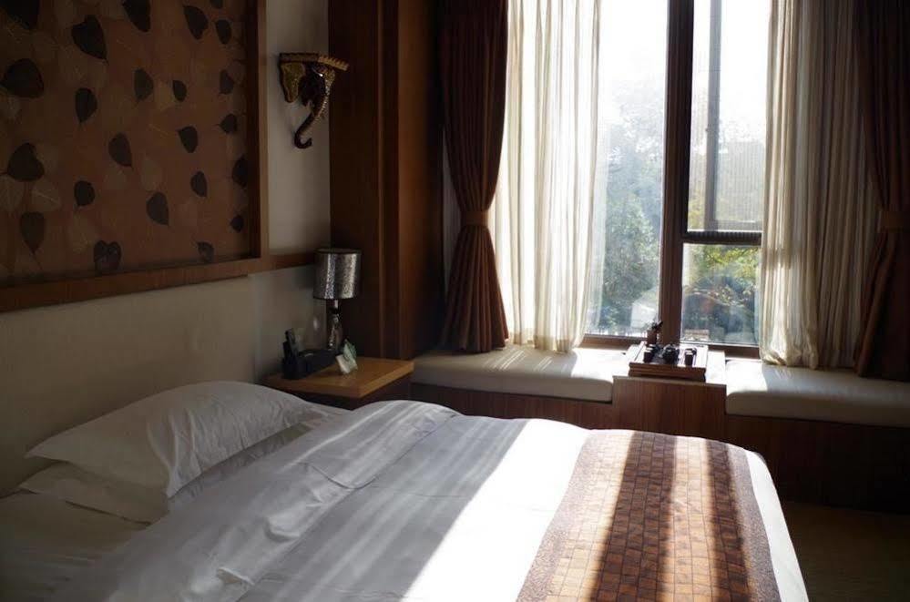 Qingchengshan Huifeng Hotel Jiezi Ancient Town Exterior photo
